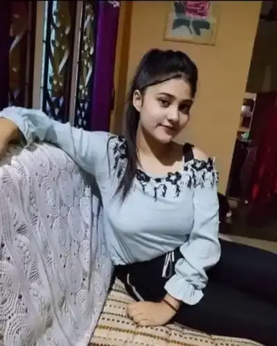 Call Girls Service in Arjuni Morgaon